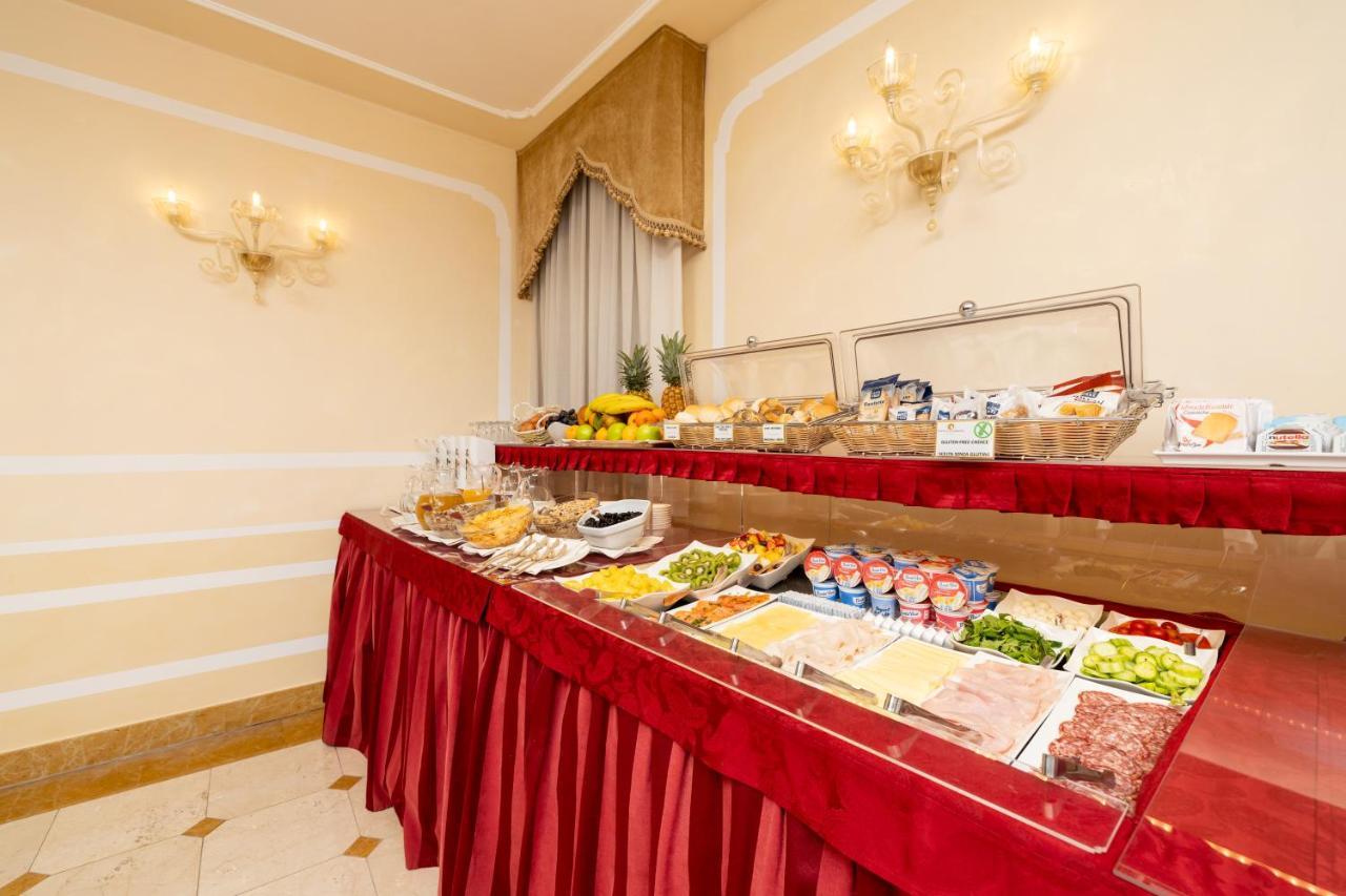 Hotel A La Commedia 4*